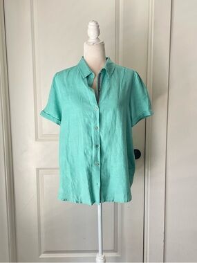 Sundance Linen Women's Green Button-Up Short Sleeve Top